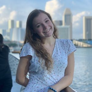 Meet your Posher, Caroline